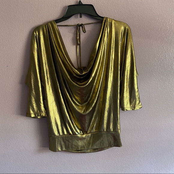 Forever21 gold top - Picture 6 of 7